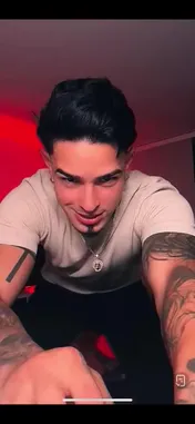 Croycito (@croycito.real) | Snapchat Stories, Spotlight & Lenses