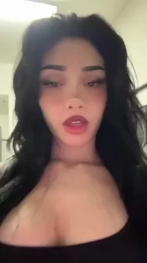 amelie warren (@little.warren1) | Snapchat Stories, Spotlight & Lenses