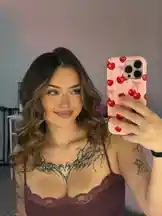 Skye Raya (@skyee.rayaa) | Snapchat Stories, Spotlight & Lenses
