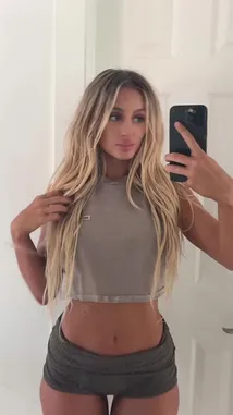 Abbyy.irl (@abbyy.irl) | Snapchat Stories, Spotlight & Lenses