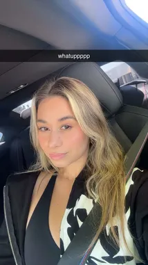 Kat Vera (@katverafitness) Snapchat Stories, Spotlight & Lenses