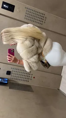 Luxy Dutch (@itsluxydutch) Snapchat Stories, Spotlight & Lenses