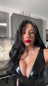 Nataly Ospina (@natalieyospina) | Snapchat Stories, Spotlight & Lenses