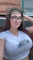 Julia Ain (@qveenjuliaaa) Snapchat Stories, Spotlight & Lenses