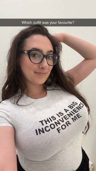 Julia Ain (@qveenjuliaaa) | Snapchat Stories, Spotlight & Lenses