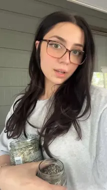 Lilith Cavaliere (@lilith_cavalier) Snapchat Stories, Spotlight & Lenses