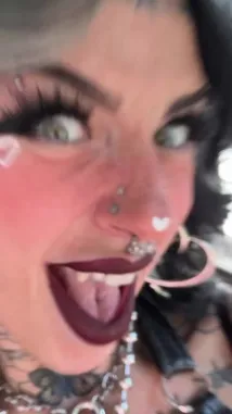 cruella morgan (@cruellamorganxo) Snapchat Stories, Spotlight & Lenses