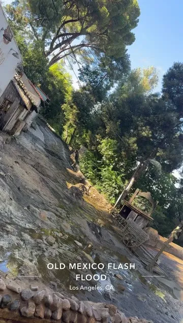 @arozi0026 님의 Old Mexico Flash Flood 스포트라이트