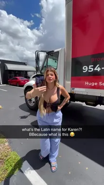 Neyleen Ashley (@neyleenashleyyy) Snapchat Stories, Spotlight & Lenses