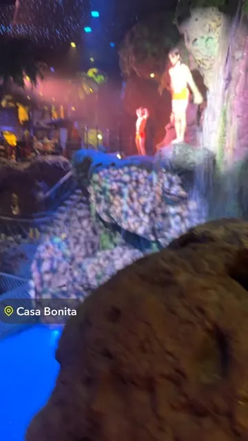 Spotlight at Casa Bonita by @tamaraclarke27