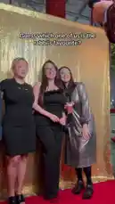 Julia Ain (@qveenjuliaaa) Snapchat Stories, Spotlight & Lenses