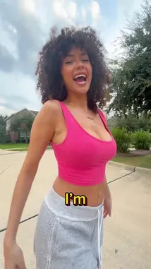 Megan Botnick (@mbeeco) | Snapchat Stories, Spotlight & Lenses