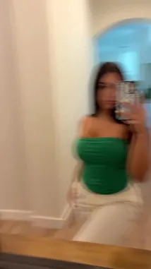 Mia Monroe (@miamonroe.xo) | Snapchat Stories, Spotlight & Lenses