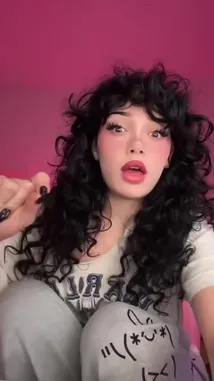 amelie warren (@little.warren1) | Snapchat Stories, Spotlight & Lenses