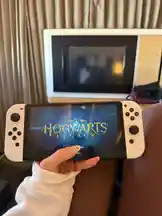 Emma Aven (@emmaavenx) | Snapchat Stories, Spotlight & Lenses