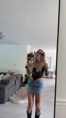 peachtoot 🍭🍌 (@peachtoot) | Snapchat Stories, Spotlight & Lenses