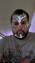 Preview for a Spotlight video that uses the Metallic Mask Lens