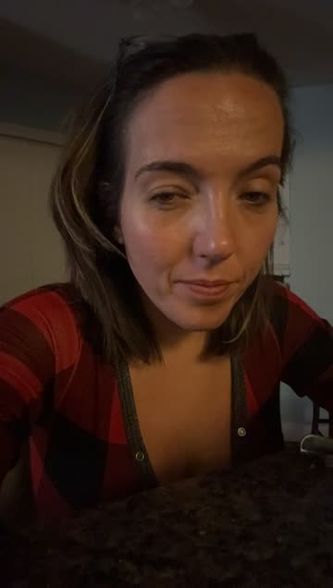 Little Jess 🍾 (@jerzjess) Snapchat Stories, Spotlight & Lenses