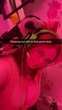 Amber Sparkl (@ambersparkl) | Snapchat Stories, Spotlight & Lenses