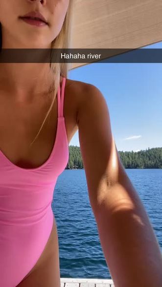 Lyric Yung (@lyric_yung) Snapchat Stories, Spotlight & Lenses