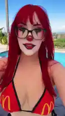 Scuba Steph (@scubastephsnap) | Snapchat Stories, Spotlight & Lenses