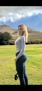 Vera Dijkmans (@snapmevera) Snapchat Stories, Spotlight & Lenses