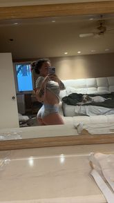 Karlye Taylor (@karlyetaylorr) | Snapchat Stories, Spotlight & Lenses