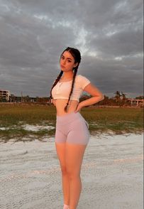 zoey! (@zoeyiso) | Snapchat Stories, Spotlight & Lenses