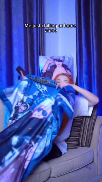 Queen Fesch (@queenfesch) | Snapchat Stories, Spotlight & Lenses