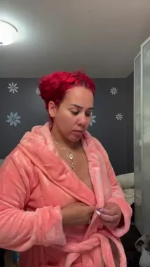 Jennifer (@jenn.callace) | Snapchat Stories, Spotlight & Lenses