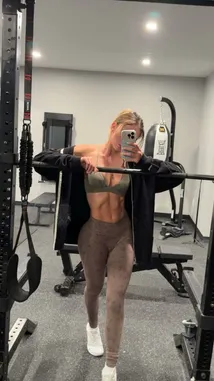 Lina Belfiore (@linabelfiore) | Snapchat Stories, Spotlight & Lenses