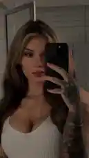 Alaina Ellis (@alainaelliss) | Snapchat Stories, Spotlight & Lenses