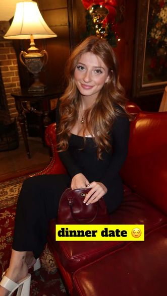 Carmie (@carmmieecat) | Snapchat Stories, Spotlight & Lenses