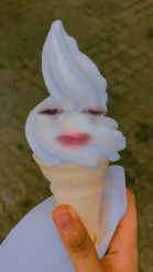 Preview for a Spotlight video that uses the Ice Cream Face Lens