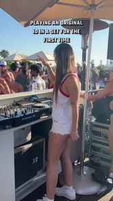 SKILAH (@skilahblue) | Snapchat Stories, Spotlight & Lenses