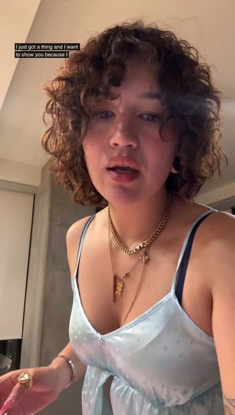 Alexx Ave (@cupofalexx) Snapchat Stories, Spotlight & Lenses