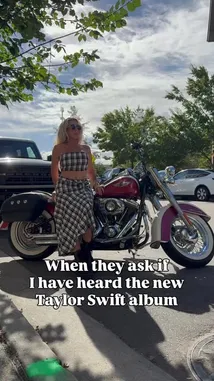 Lorelei Finds (@lorelei.finds) Snapchat Stories, Spotlight & Lenses