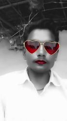 Preview for a Spotlight video that uses the Red Love Glasses Lens