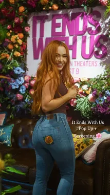 Caitlin Christine (@caitchristinee) | Snapchat Stories, Spotlight & Lenses