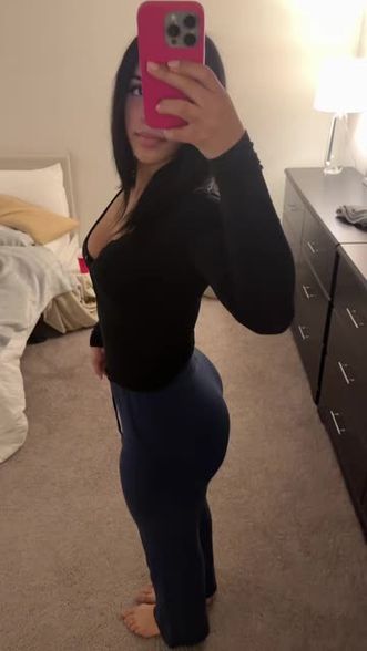 curlygurlxoxo (@curlygurlxoxo) | Snapchat Stories, Spotlight & Lenses