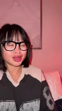 Britney Loh 💗 (@itsbritneyloh) Snapchat Stories, Spotlight & Lenses