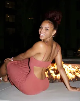 Avi 👸🏾 (@avian.rossum) | Snapchat Stories, Spotlight & Lenses