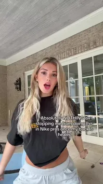 Breckie Hill (@breckiehill) | Snapchat Stories, Spotlight & Lenses