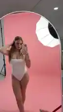 Ava Reyes (@avaxxreyes) | Snapchat Verhalen, Spotlight en Lenzen