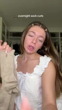 Tabitha Swatosh (@tabswatosh) | Snapchat Stories, Spotlight & Lenses