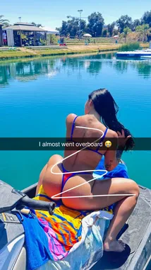 Emjay Rinaudo (@emjayplays) | Snapchat Stories, Spotlight & Lenses