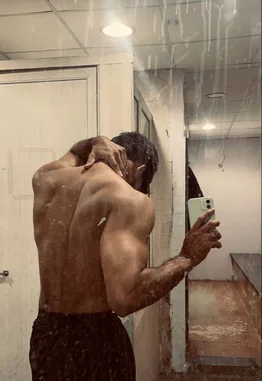 Siddharth Rastogi (@bunny1908) | Snapchat Stories, Spotlight & Lenses