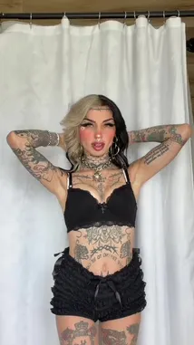 cruella morgan (@cruellamorganxo) | Snapchat Stories, Spotlight & Lenses