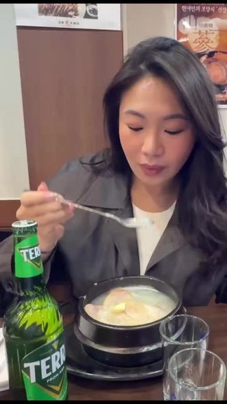 Rocket Reyna (@rocketreyna) | Snapchat Stories, Spotlight & Lenses