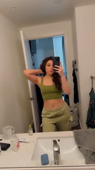 Janie Fit (@thejaniefit) | Snapchat Stories, Spotlight & Lenses